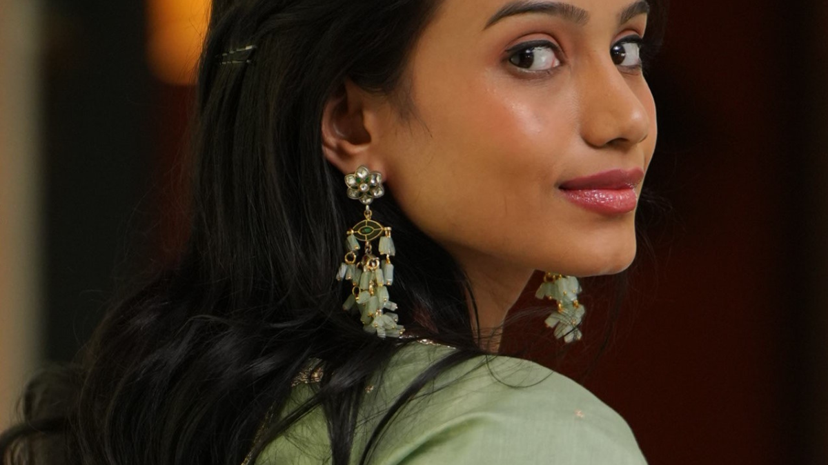 Silver Jewelry: The Latest Monsoon Fashion Trend of 2025